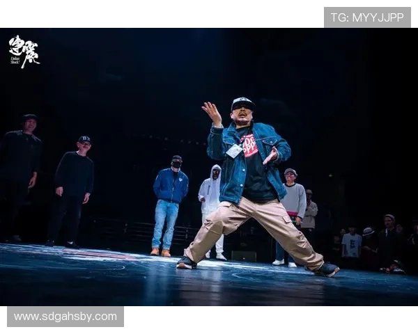 上海飞盘队在世界街舞大赛中的精彩表现与状态分析